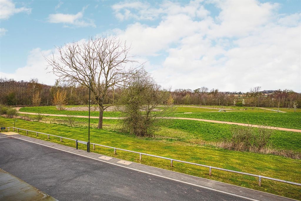Additional image 2 of 5 bed detached house for saleBrettingham Drive, Kedleston Grange, Allestree DE22