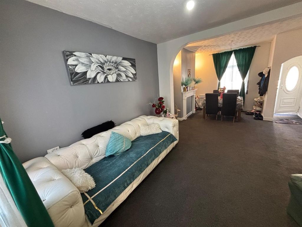 Property photo 2 of 12 1.Jpg