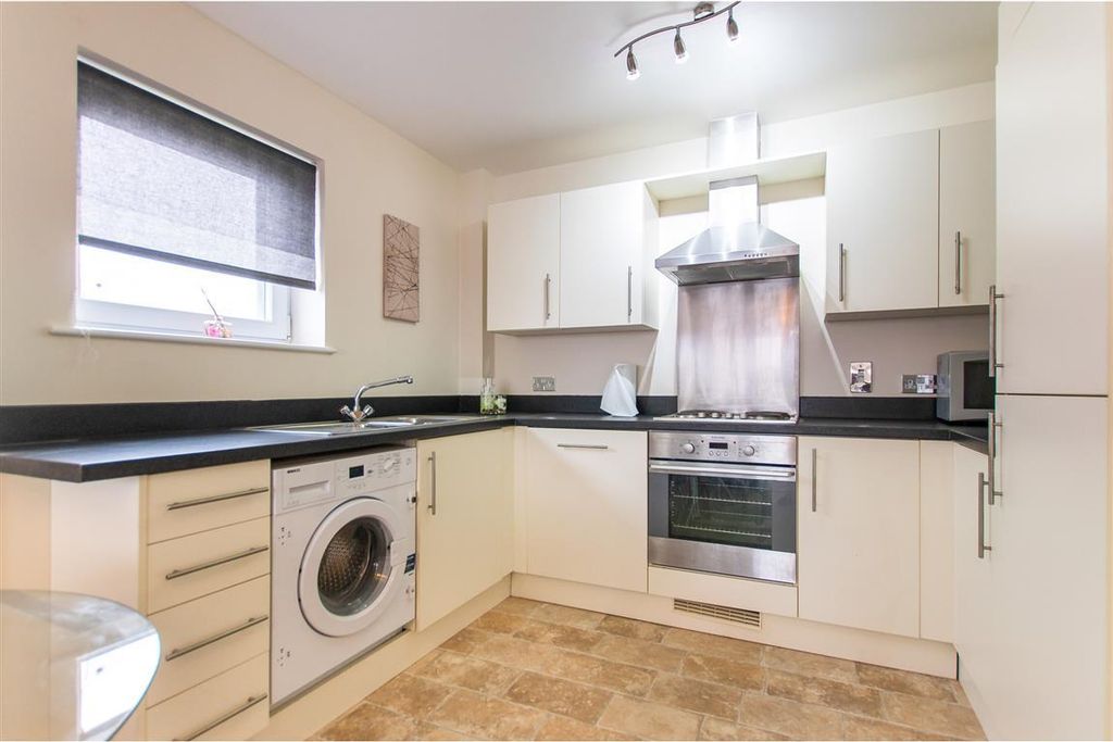 Property photo 2 of 9 Image