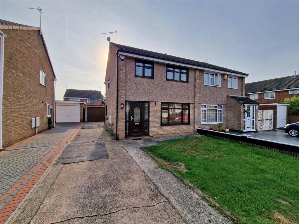 Property photo 1 of 10 Front Elevation