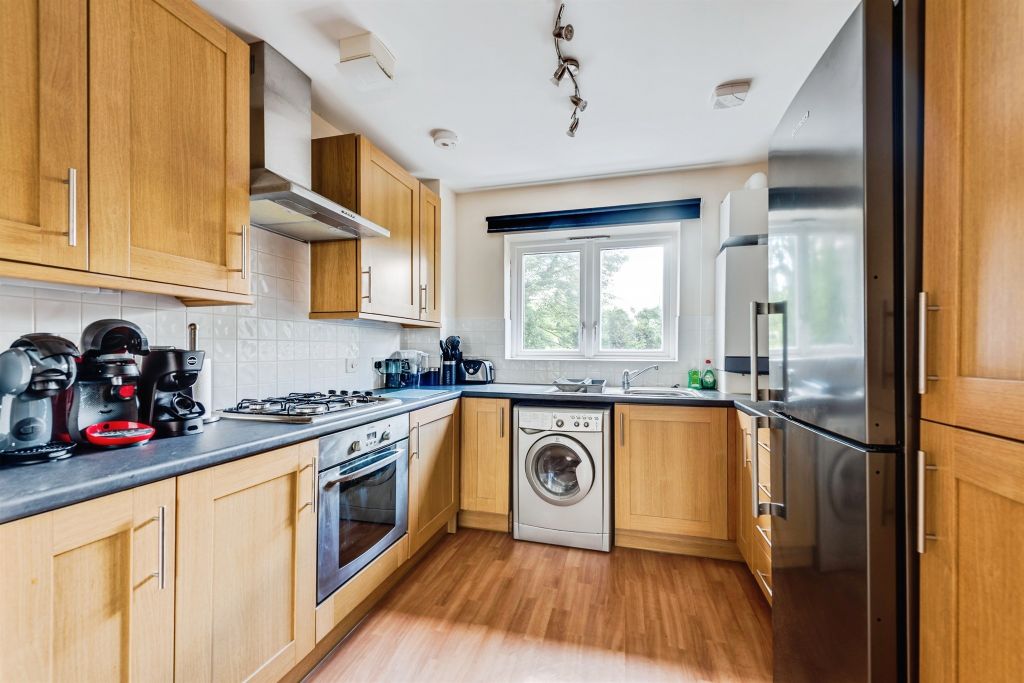 Property photo 2 of 9