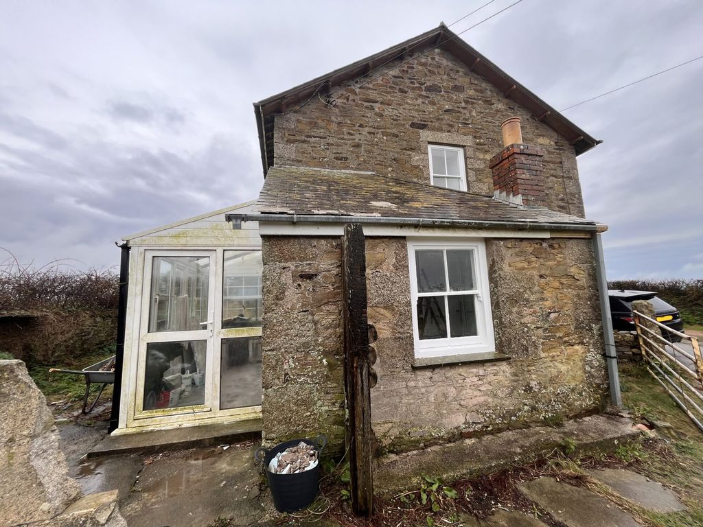 Property photo 2 of 14