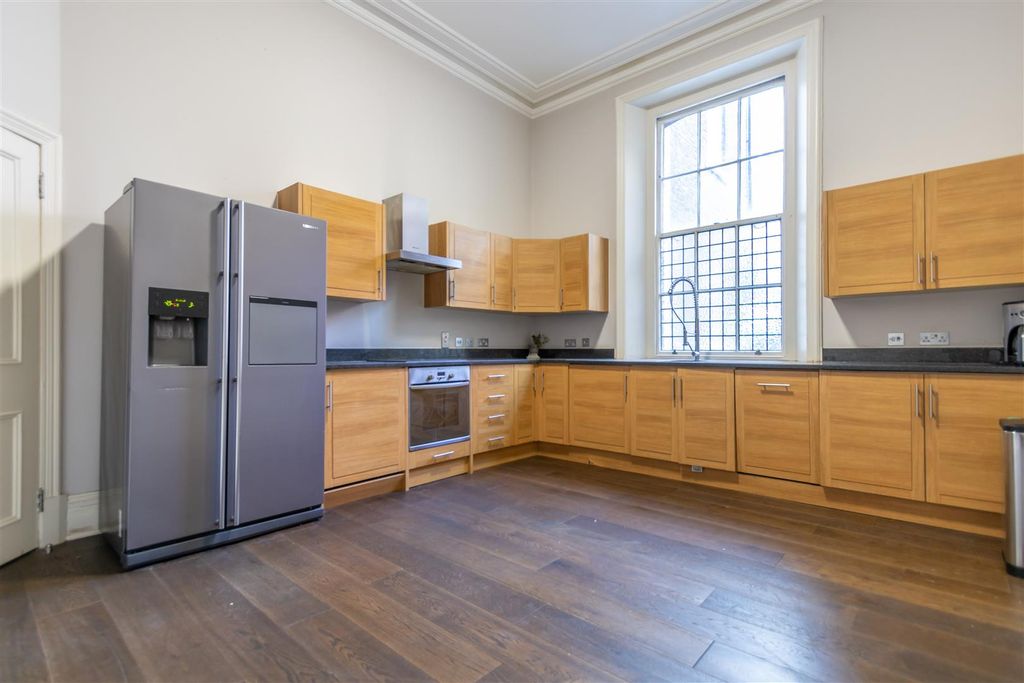 Property photo 3 of 8 Kitchen (1 Of 1).Jpg