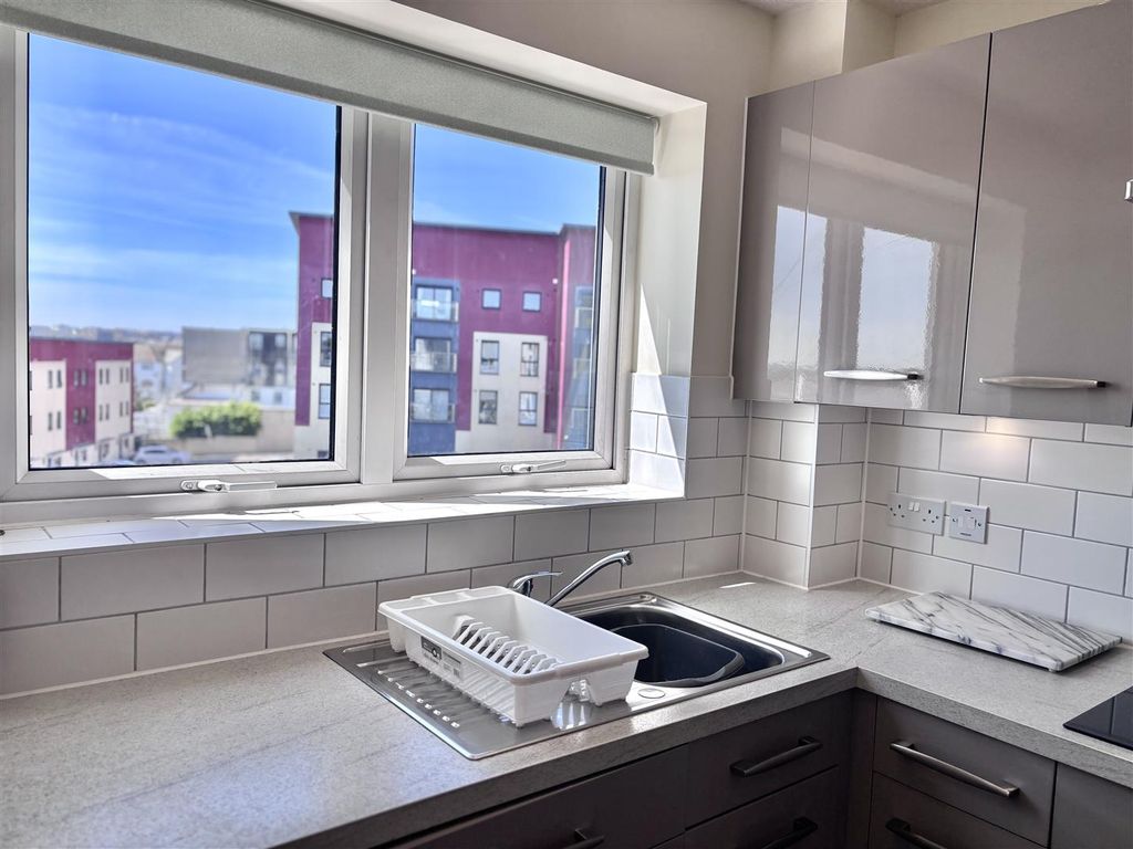 Additional image 11 of 1 bed flat for saleNarrowcliff, Newquay TR7