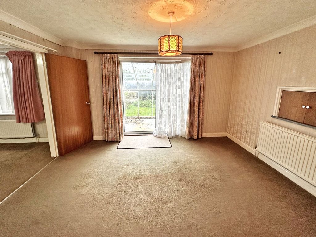 Property photo 3 of 19 Picture 3