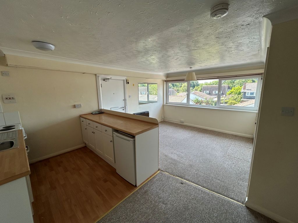 Property photo 3 of 5