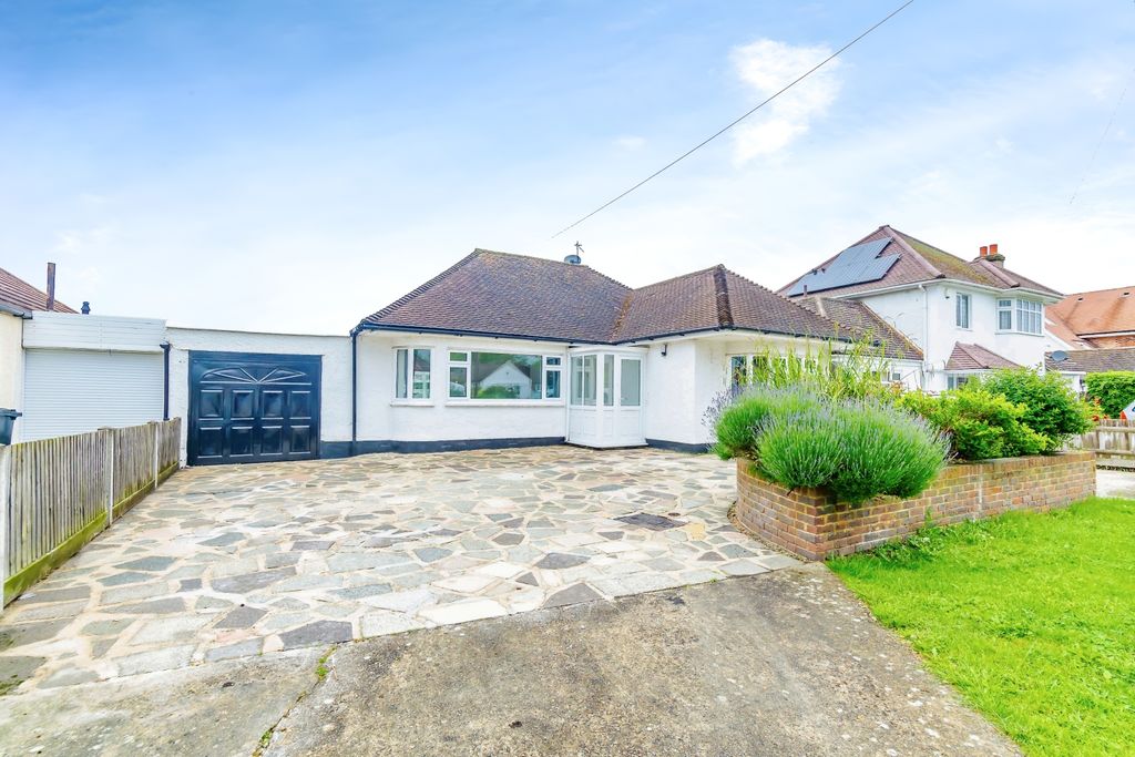 Property photo 1 of 17 Photography