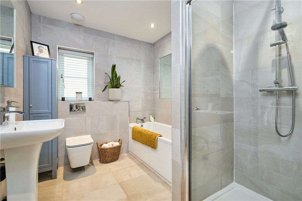 Additional image 18 of 5 bed detached house for saleWhiteley Croft Gardens, Otley, West Yorkshire LS21