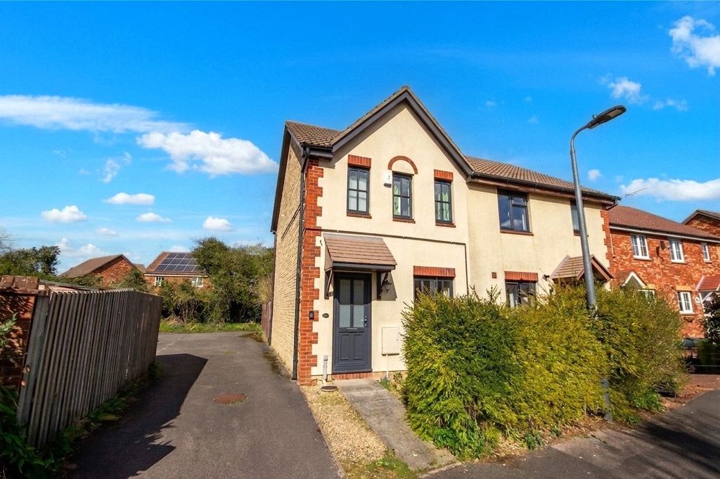 Property photo 1 of 12 Picture No. 21
