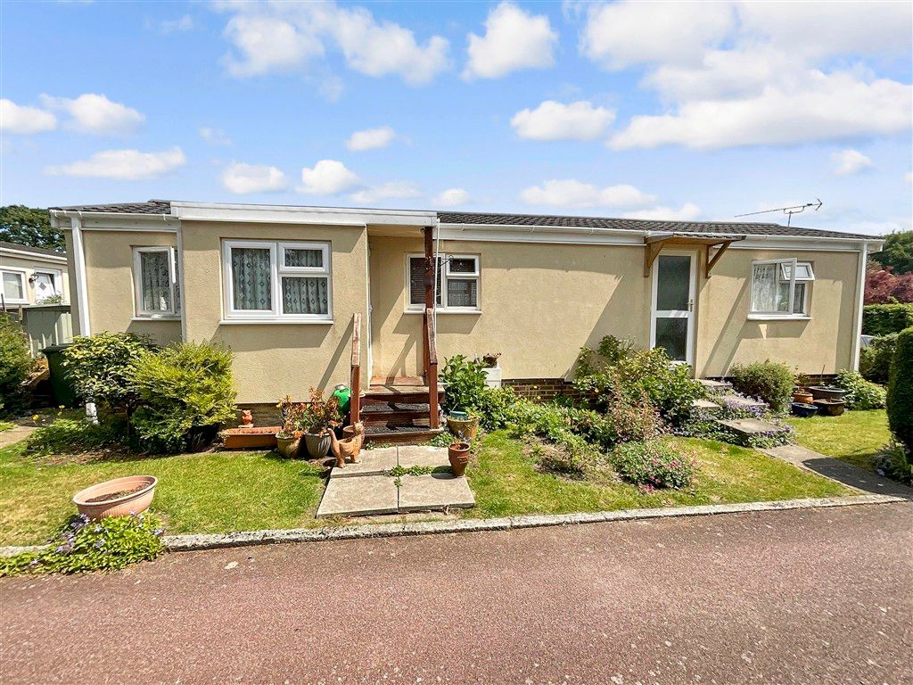 Property photo 1 of 9 Front 1