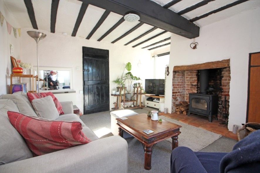 Property photo 3 of 12