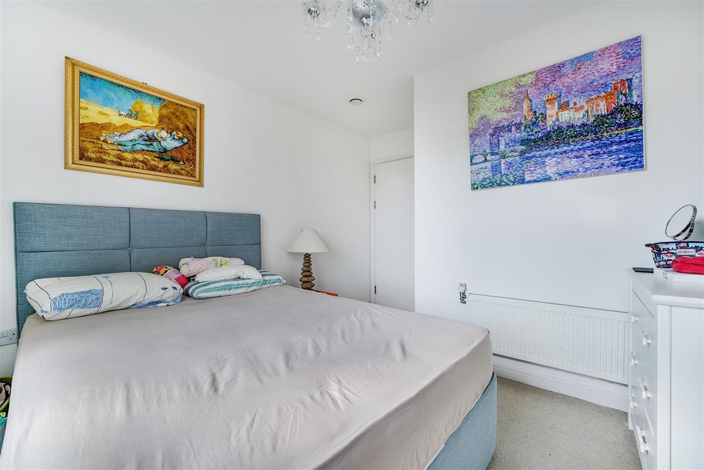 Additional image 10 of 2 bed flat for saleLea House, Kidwells Close, Maidenhead SL6