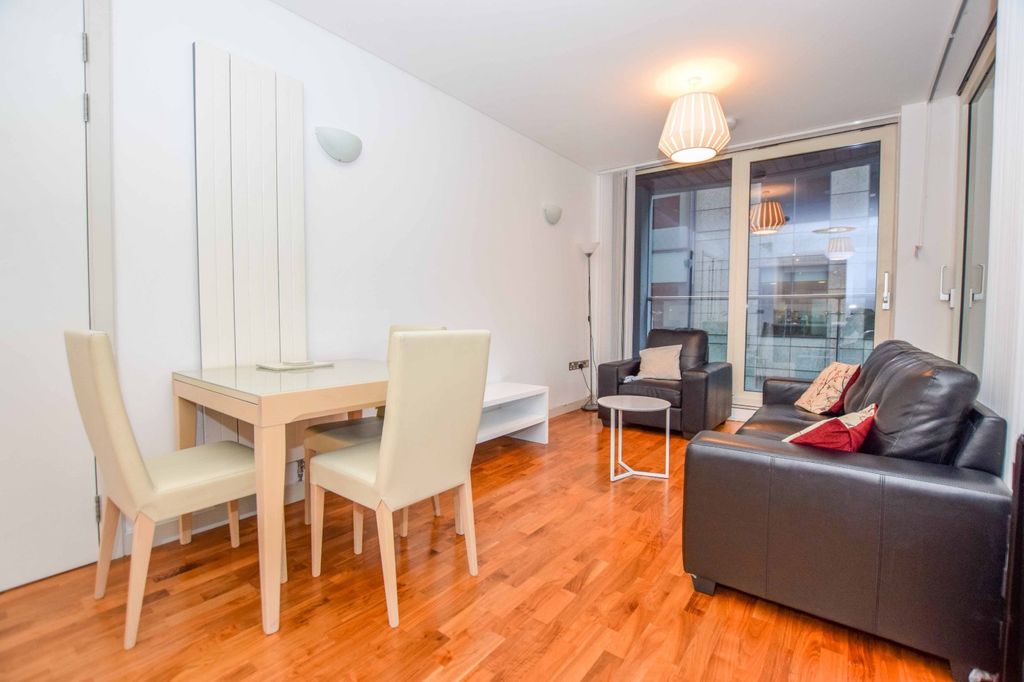 Property photo 1 of 20 Picture No. 12