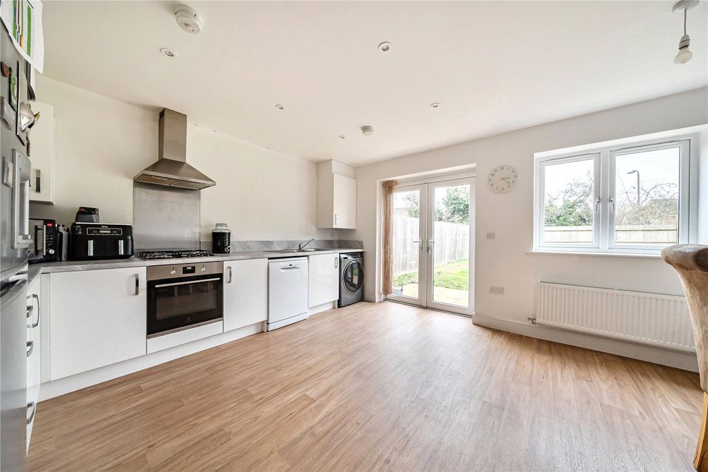 Property photo 3 of 13 Picture No. 05