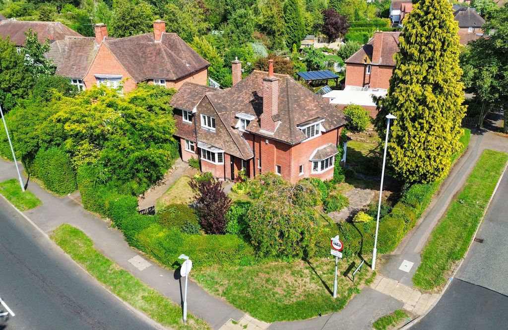 Property photo 1 of 33