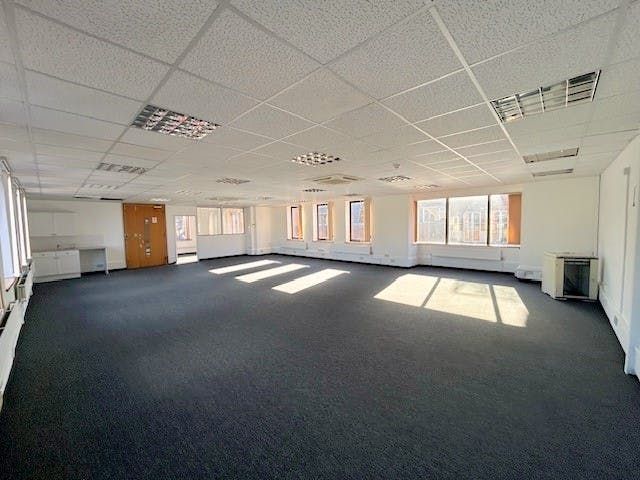 Property photo 3 of 3 Newly Decorated Top Floor ii.Jpg