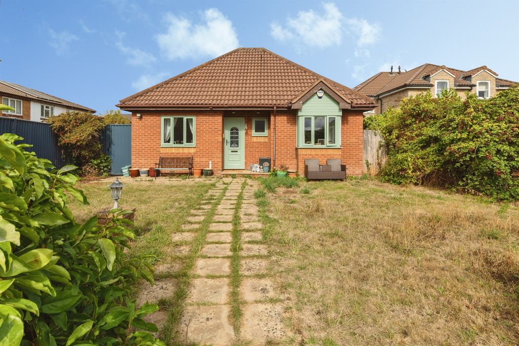 Property photo 1 of 25