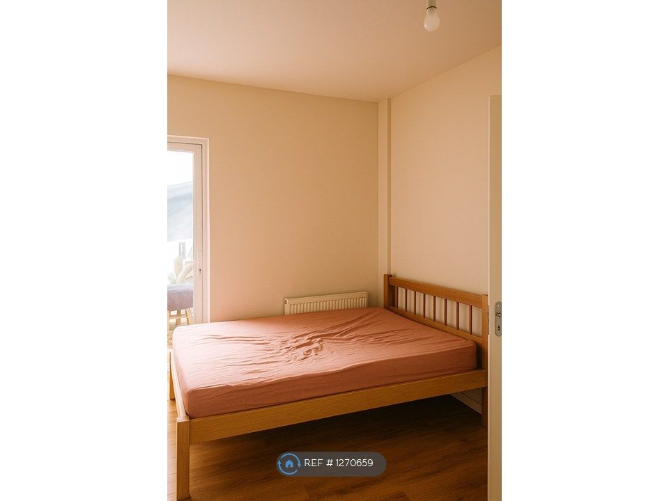 Property photo 1 of 4 One Bedroom