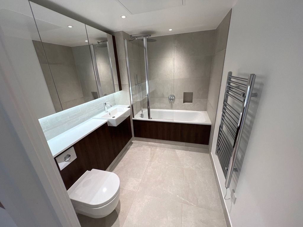 Property photo 2 of 17 Picture No. 39