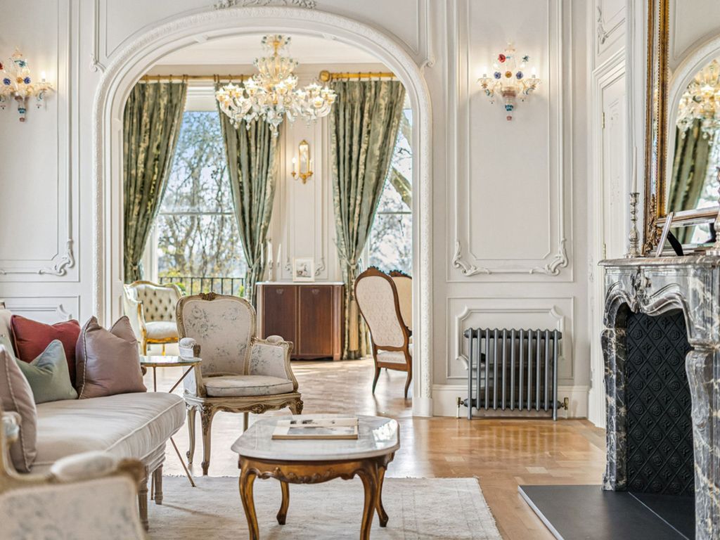 Additional image 10 of 10 bed villa to rentHyde Park Place, London W2