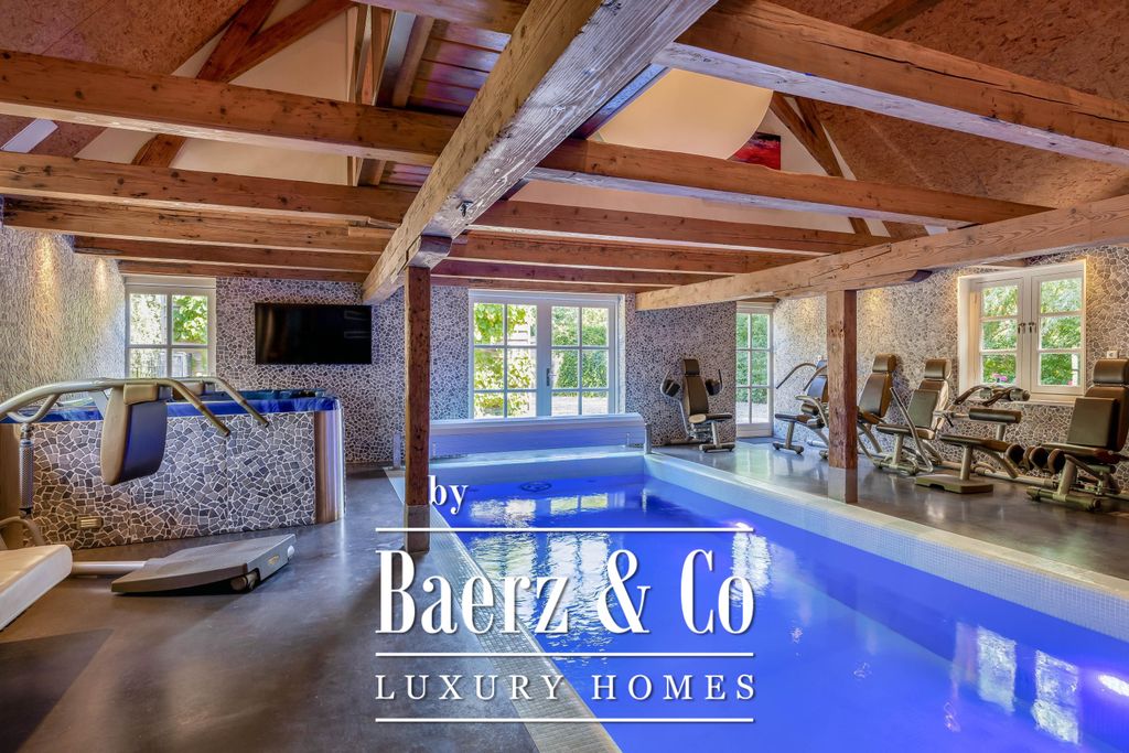 Property photo 1 of 97