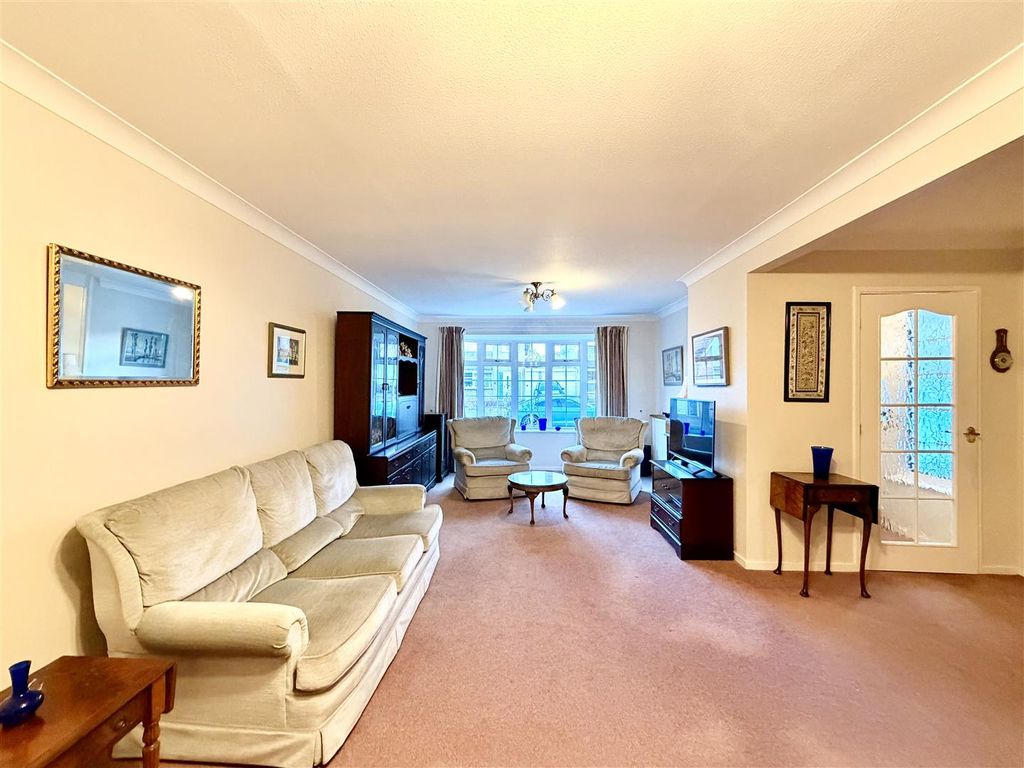 Property photo 3 of 24 3