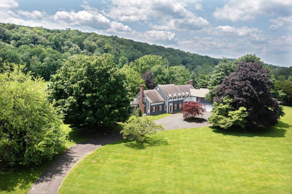Property photo 2 of 30 <Alttext/>