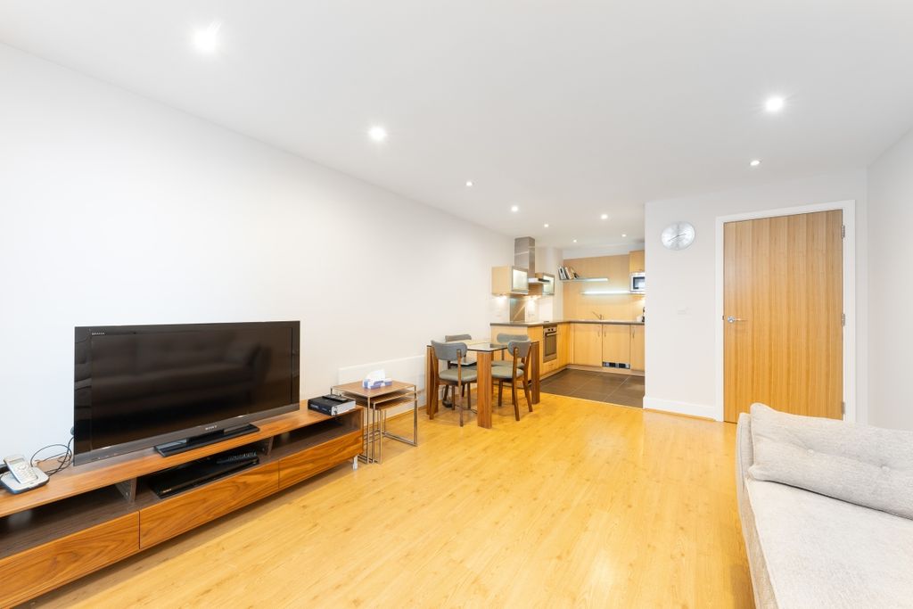 Property photo 3 of 10 Axis Court