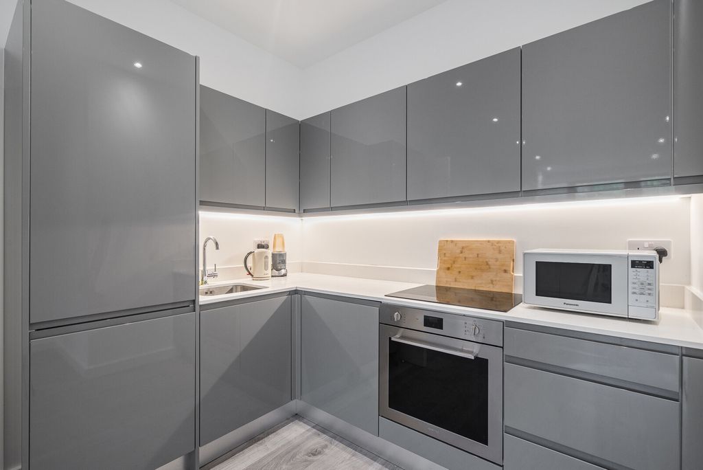 Property photo 3 of 10 1371521-5-68F7515...