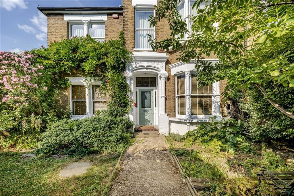 Property photo 1 of 13