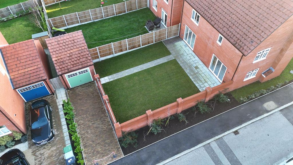 Property photo 2 of 28 Sandbach Template.00_01_29_20.Still152.Jpg