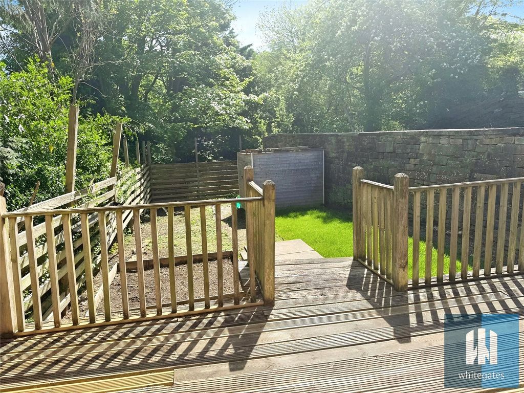 Property photo 3 of 12 Picture No. 22