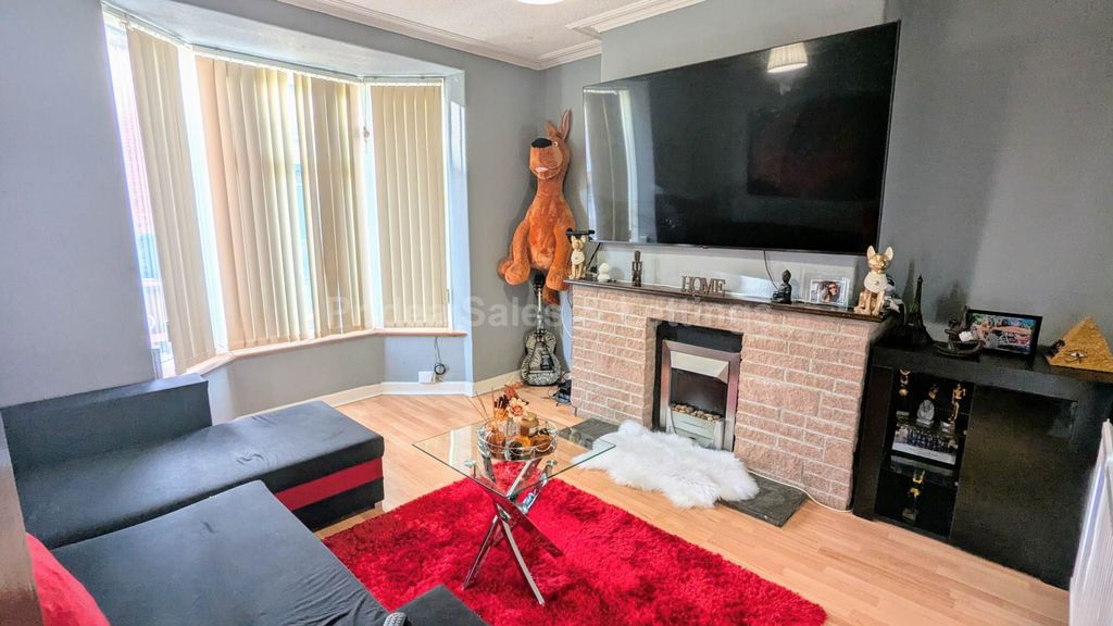 Property photo 3 of 15