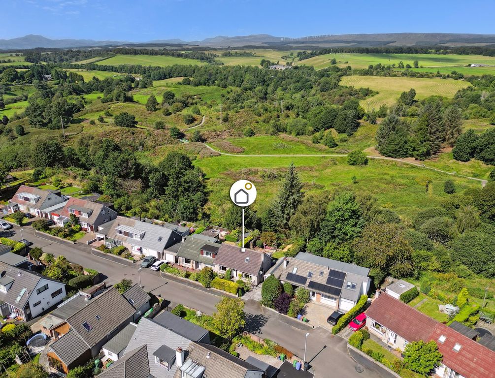 Property photo 1 of 30