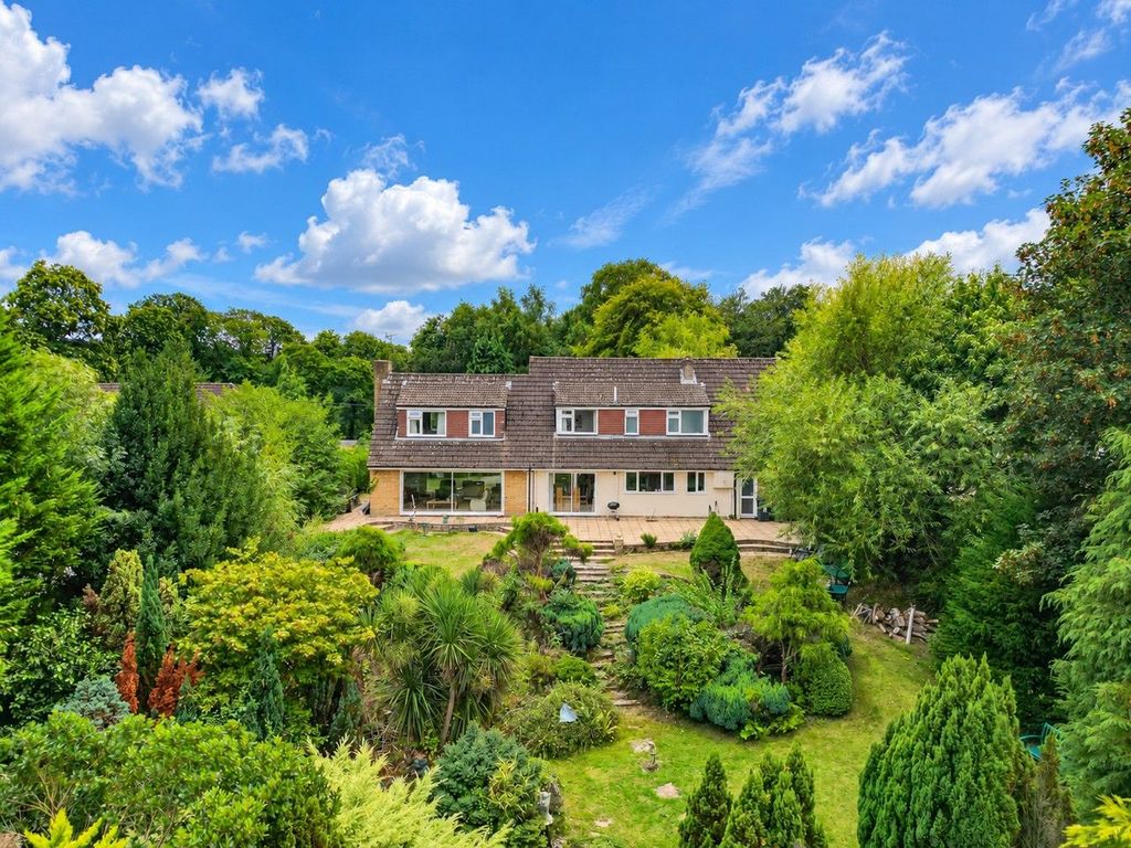 Property photo 1 of 16