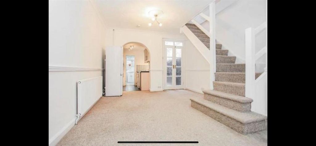 Property photo 2 of 10 Ground Floor: