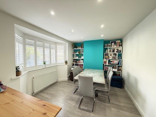 Property photo 3 of 16 Dining Room