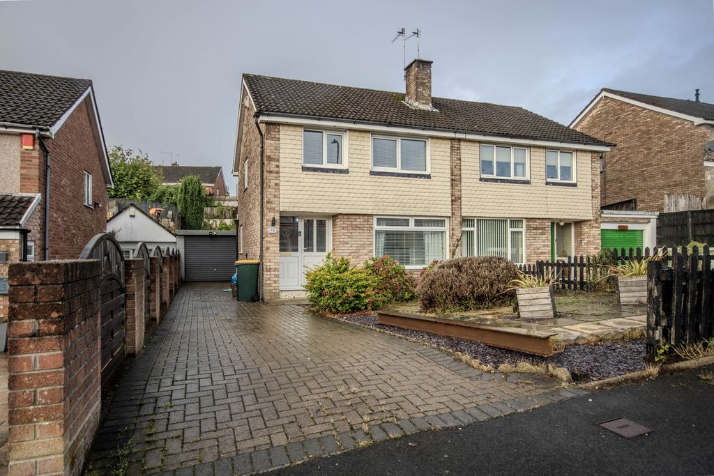 Property photo 1 of 24