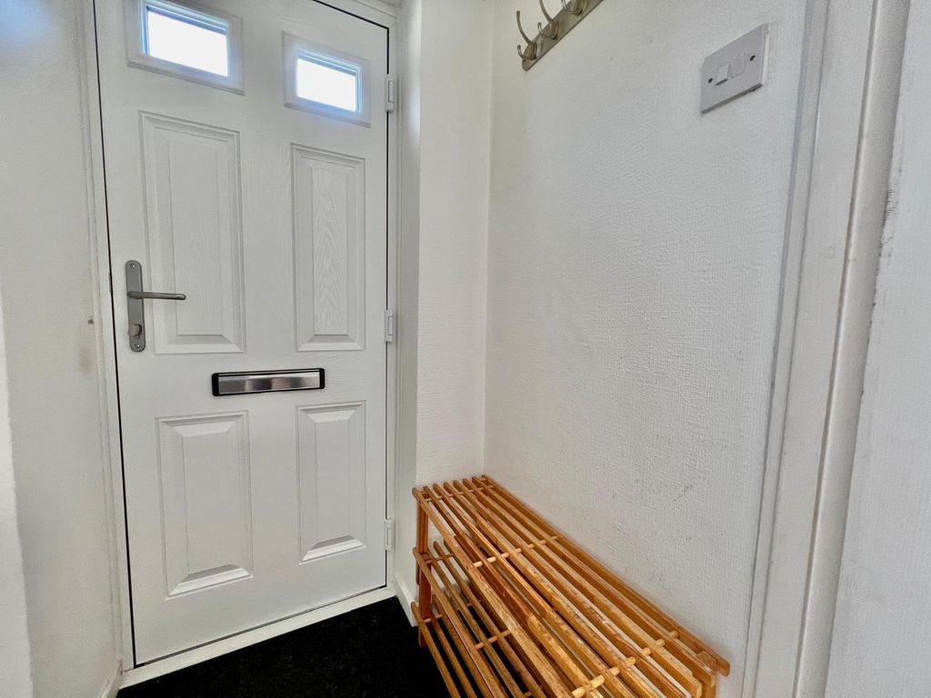 Property photo 3 of 18 Picture No. 25