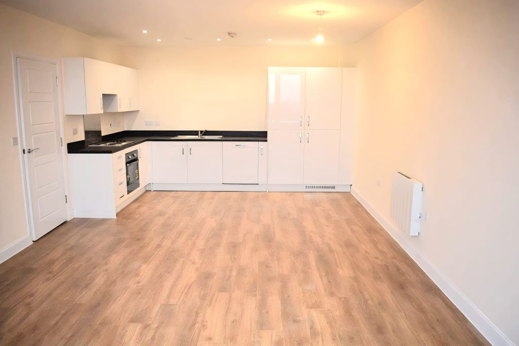 Property photo 1 of 9 Living Room