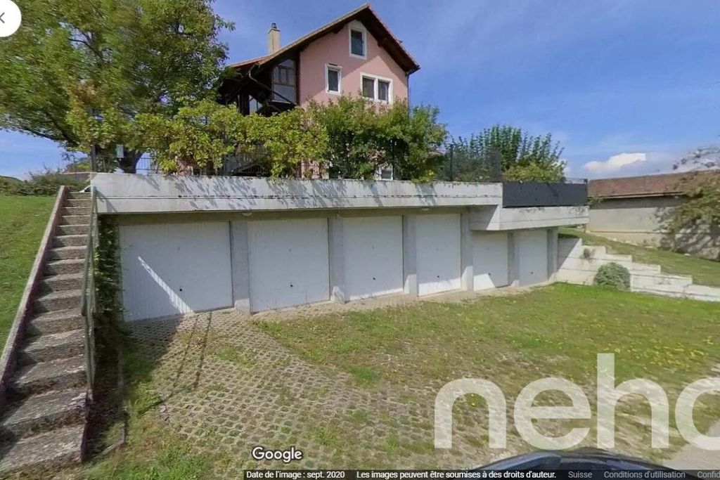 Property photo 3 of 3