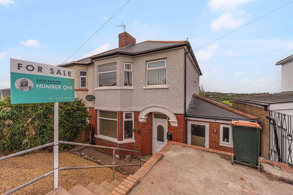 Property photo 1 of 41