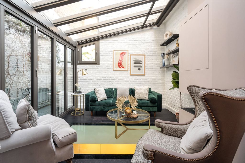 Property photo 1 of 17 Picture No. 27