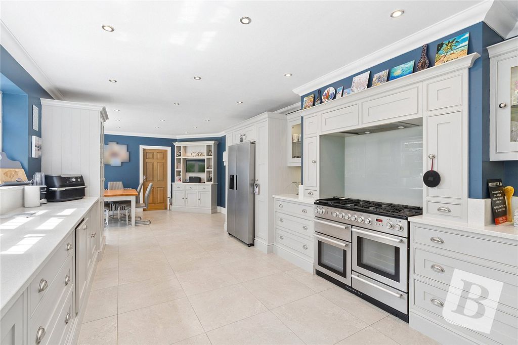 Additional image 28 of Land for saleNelmes Road, Emerson Park RM11