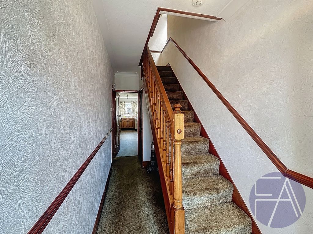 Property photo 2 of 22 4421742