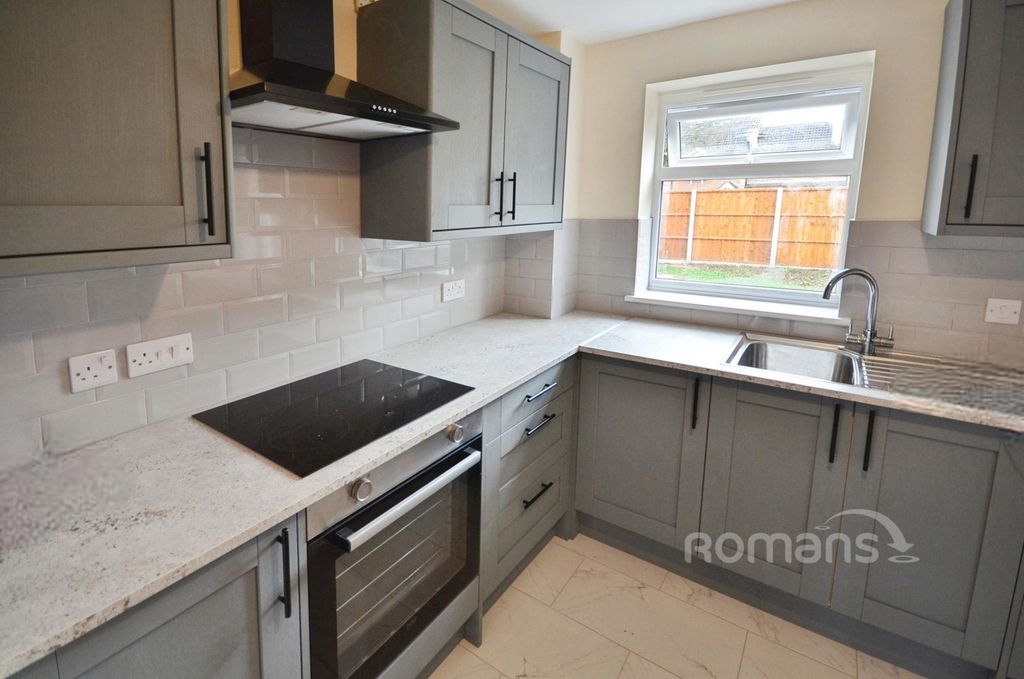 Property photo 2 of 20 Pbox-Img.Jpg