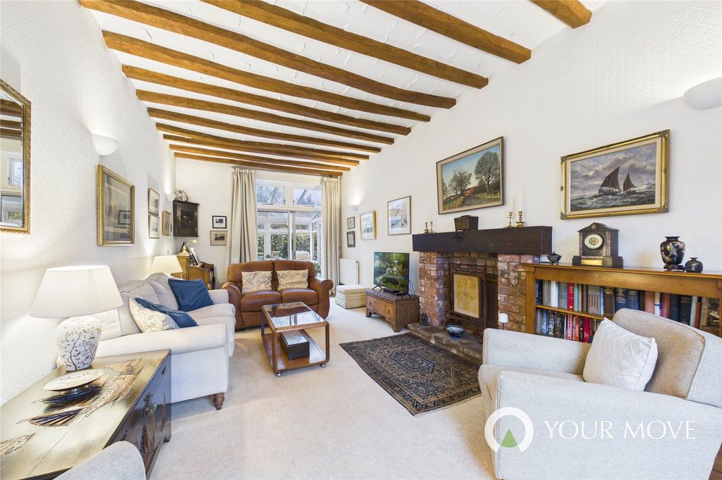 Property photo 2 of 21 Picture No. 02