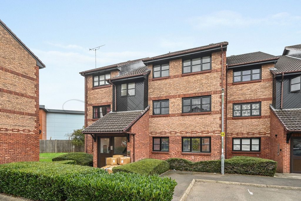 Property photo 1 of 9