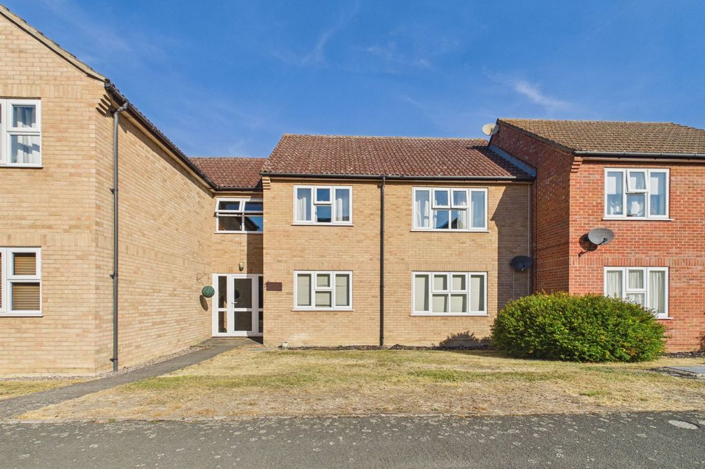 Property photo 1 of 7