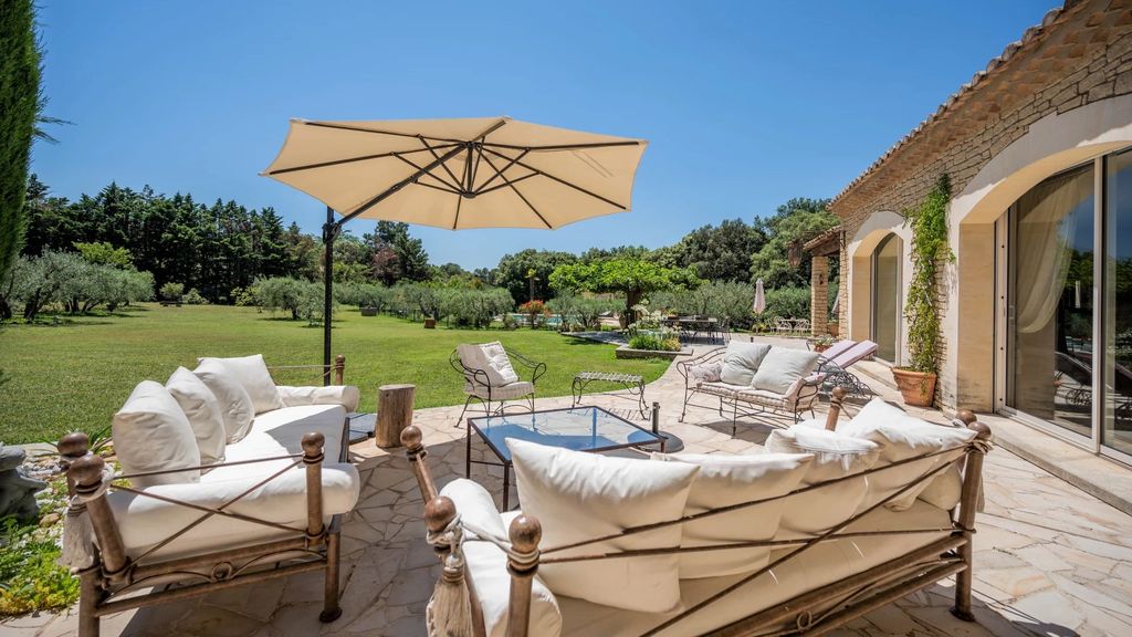 Property photo 1 of 21